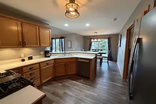 1205 Shawnee St, Fort Atkinson, WI 53538 - Photo 16