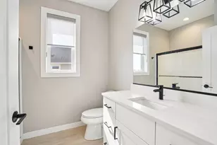 1208 Thistle Dew Ln, Waunakee, WI 53597 - Photo 32