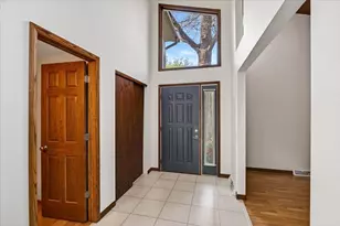 4514 Meadowwood Cir, DeForest, WI 53532 - Photo 6