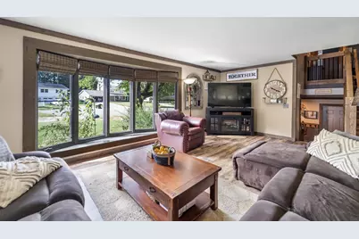 4914 Ralph Circle, Madison, WI 53714 - Photo 4