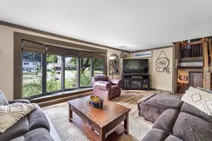 4914 Ralph Cir, Madison, WI 53714 - Photo 4