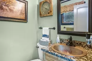 4914 Ralph Cir, Madison, WI 53714 - Photo 12