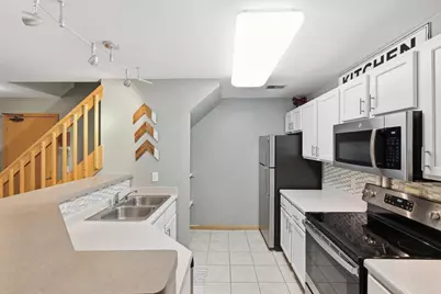 10 Kings Mill Circle #304, Madison, WI 53718 - Photo 12