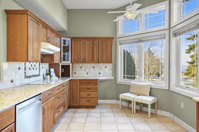 1807 Dewberry Drive, Madison, WI 53719 - Photo 12