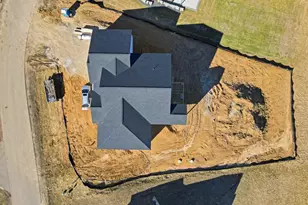 1636 Fissure Trail, Columbus, WI 53925 - Photo 16