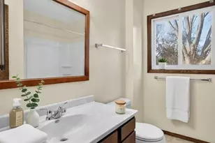 5907 Rattman Rd, Madison, WI 53718 - Photo 20