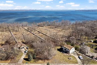 1043 E Lakeside Drive, Edgerton, WI 53534 - Photo 1