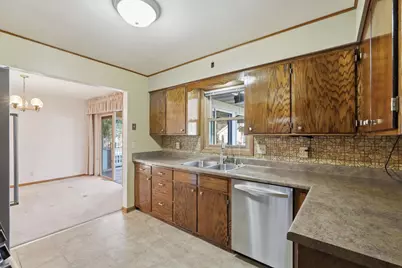 414 Woodview Drive, Sun Prairie, WI 53590 - Photo 18