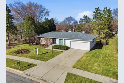 414 Woodview Drive, Sun Prairie, WI 53590 - Photo 52