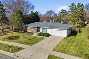 414 Woodview Dr, Sun Prairie, WI 53590 - Photo 52