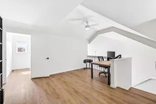 3272 Stonecreek Dr, Madison, WI 53719 - Photo 20