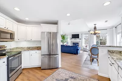 3272 Stonecreek Drive, Madison, WI 53719 - Photo 12