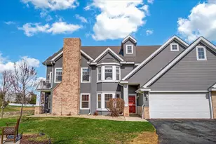 3272 Stonecreek Dr, Madison, WI 53719 - Photo 32