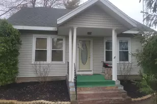 1018 Elm St, Wisconsin Dells, WI 53965 - Photo 2