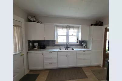 1018 Elm Street, Wisconsin Dells, WI 53965 - Photo 10