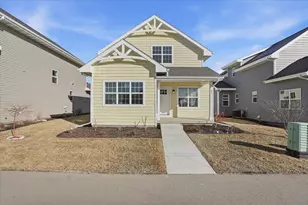 43 Windflower Wy, Mount Horeb, WI 53572 - Photo 4