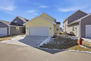 43 Windflower Wy, Mount Horeb, WI 53572 - Photo 40