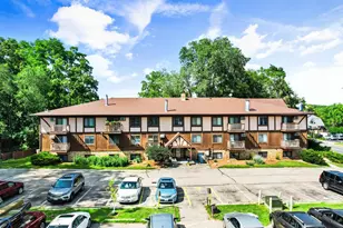 2564 Branch St, Middleton, WI 53562 - Photo 2