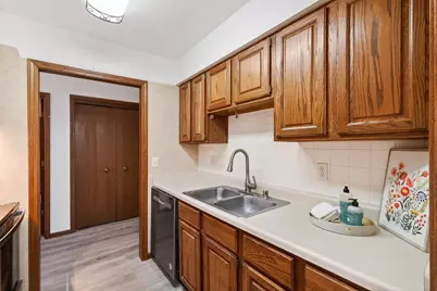 2564 Branch Street #12, Middleton, WI 53562 - Photo 20