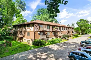 2564 Branch St, Middleton, WI 53562 - Photo 4