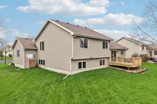 316 Burl Oak Dr, DeForest, WI 53532 - Photo 40