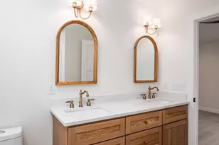 207 N Lawrence Ave, Tomah, WI 54660 - Photo 10