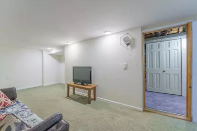 1621 Loftsgordon Avenue, Madison, WI 53704 - Photo 18