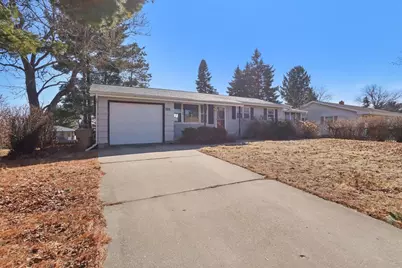 1105 Sequoia Trail, Madison, WI 53713 - Photo 2