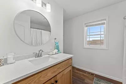 602 Eisenhower Street, Baraboo, WI 53913 - Photo 22