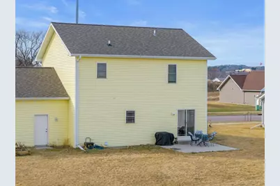 602 Eisenhower Street, Baraboo, WI 53913 - Photo 38