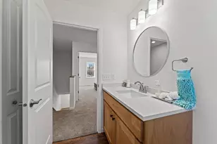 602 Eisenhower St, Baraboo, WI 53913 - Photo 22