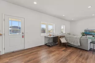 602 Eisenhower St, Baraboo, WI 53913 - Photo 4