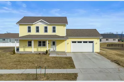 602 Eisenhower Street, Baraboo, WI 53913 - Photo 2