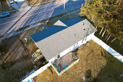 818 E State Street, Mauston, WI 53948 - Photo 32