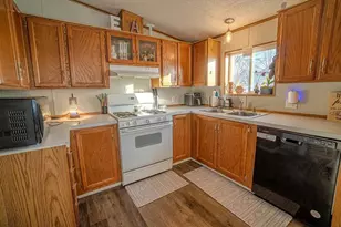 818 E State St, Mauston, WI 53948 - Photo 38