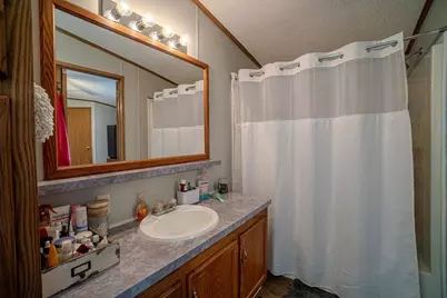 818 E State Street, Mauston, WI 53948 - Photo 18