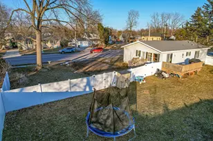 818 E State St, Mauston, WI 53948 - Photo 36