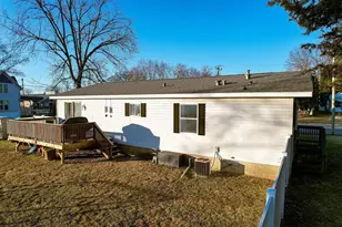 818 E State St, Mauston, WI 53948 - Photo 34