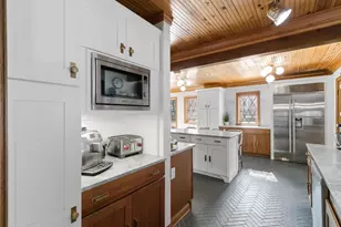 1001 Hwy 33, Portage, WI 53901 - Photo 22