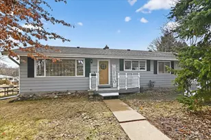 1005 Tompkins Dr, Madison, WI 53716 - Photo 2