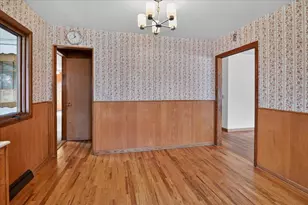 1005 Tompkins Dr, Madison, WI 53716 - Photo 18