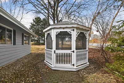 1005 Tompkins Drive, Madison, WI 53716 - Photo 4