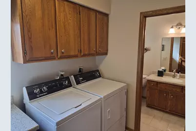 2839 Cambridge Court, Janesville, WI 53548 - Photo 26