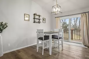 3266 Box Hill Rd, Sun Prairie, WI 53590 - Photo 10