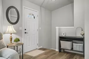 3266 Box Hill Rd, Sun Prairie, WI 53590 - Photo 2