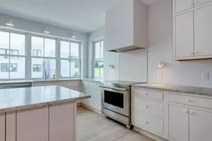 4029 Serenbe St, Middleton, WI 53562 - Photo 12