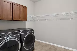 451 Sugar Maple Ln, Verona, WI 53593 - Photo 16