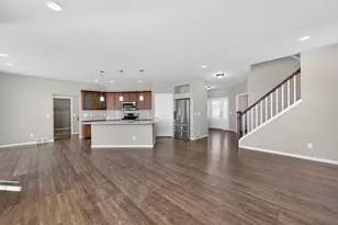 451 Sugar Maple Ln, Verona, WI 53593 - Photo 4