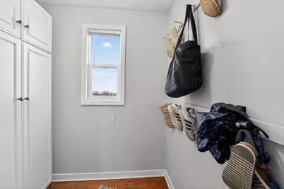 1429 Macarthur Road, Madison, WI 53714 - Photo 10