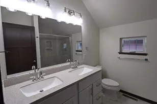 4303 Goldeneye Gateway Dr, Middleton, WI 53562 - Photo 12